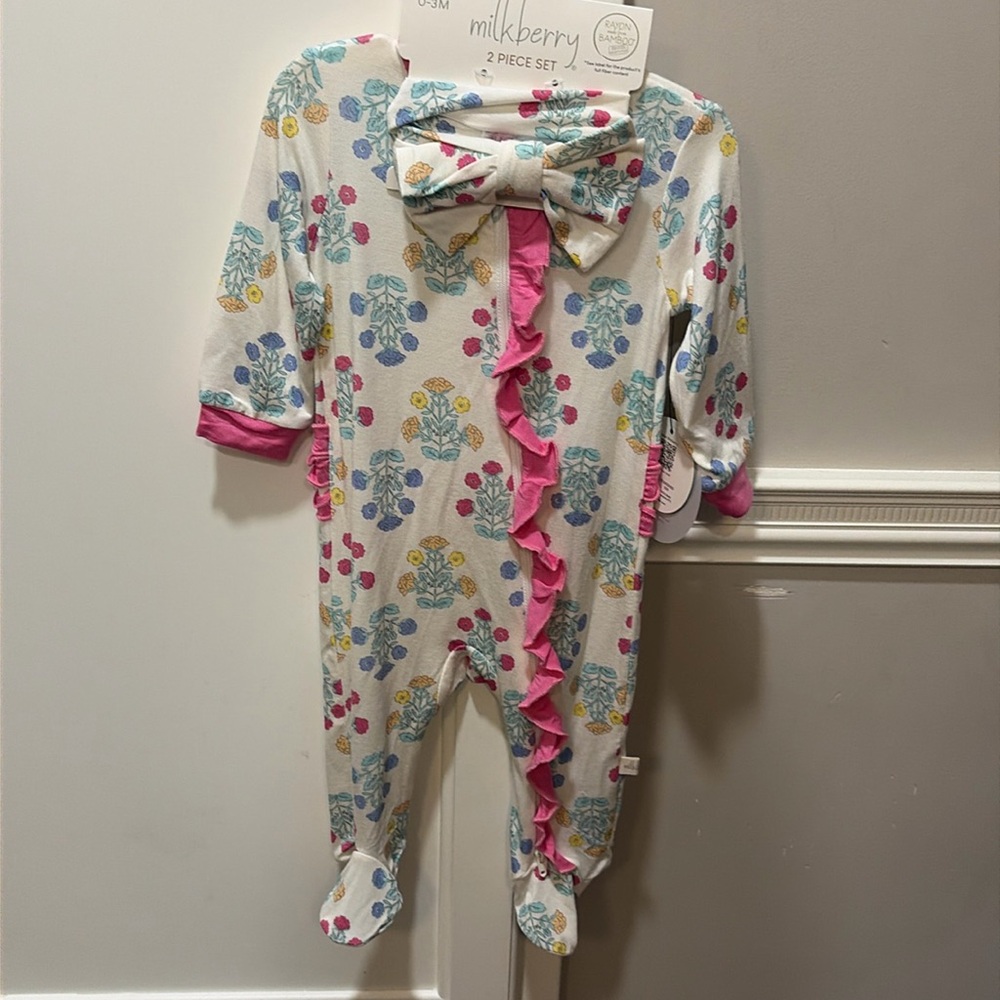 Flower Milkberry pjs with ruffles